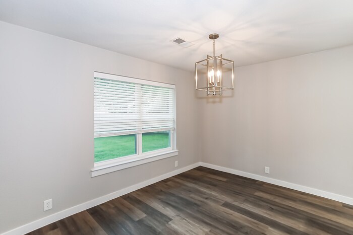 Building Photo - 1109 Finch Ave