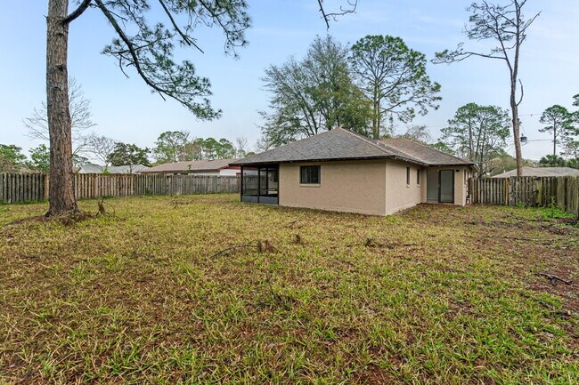 Building Photo - Charming 3-Bedroom, 2-Bath Home in Palm Coast