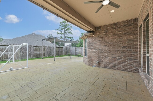 Building Photo - 4511 Sanctuary Halls Dr