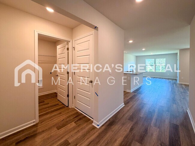 Building Photo - New Construction Home for Rent!