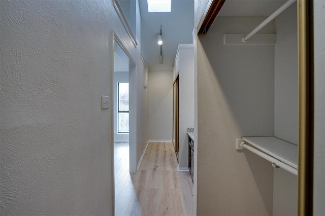 Building Photo - 760 Via Miramonte