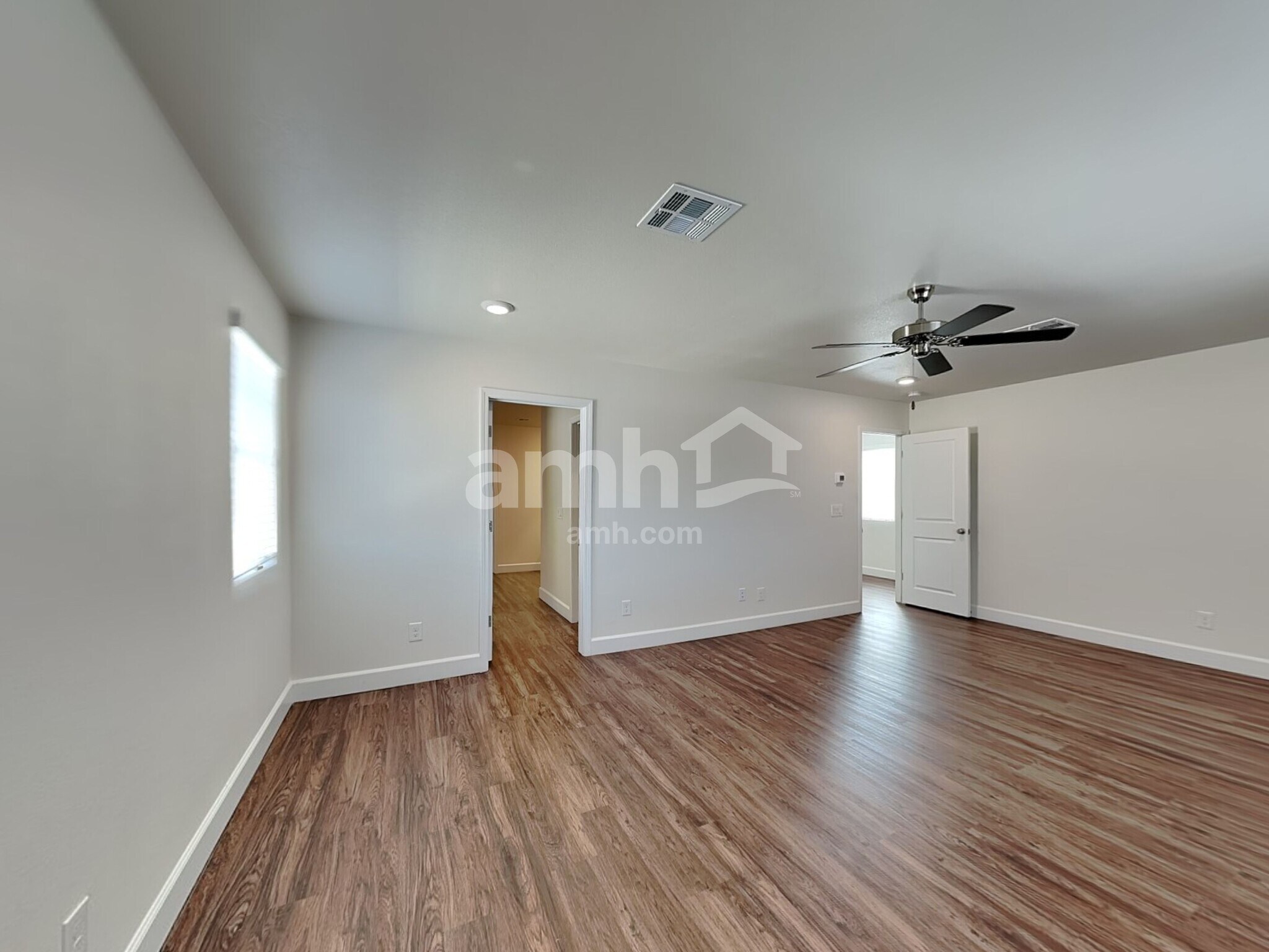 Building Photo - 1714 Viaggio Ave