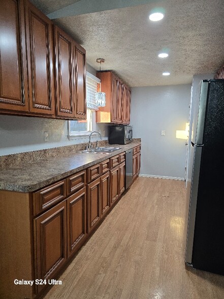 Building Photo - 2857 Rhett Butler Dr