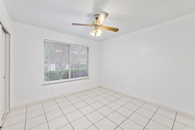 Building Photo - 3301 Texas Topaz Dr