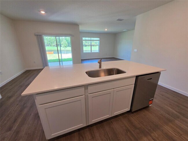 Building Photo - 1009 Champion Ridge Dr