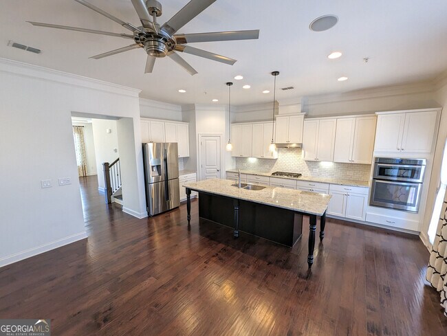 Building Photo - 146 Brindle Ln