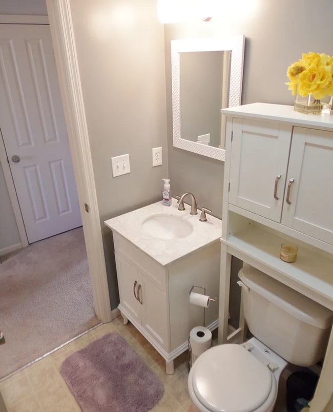 Building Photo - Beautiful end condo in great Powell location!!