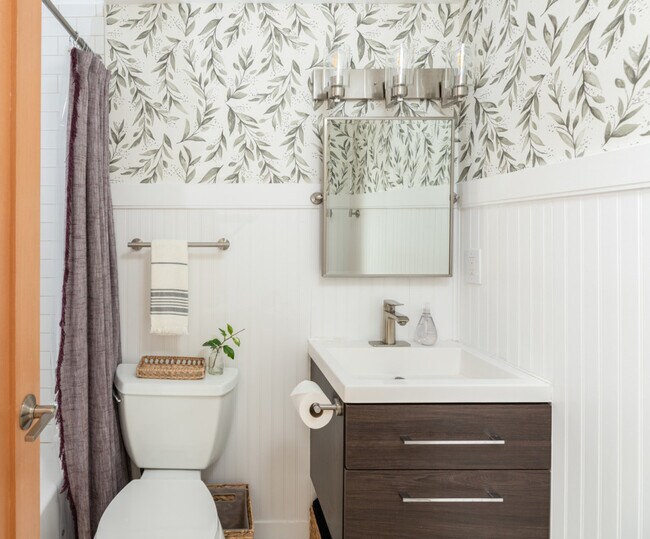 Building Photo - 7947 10th Ave SW