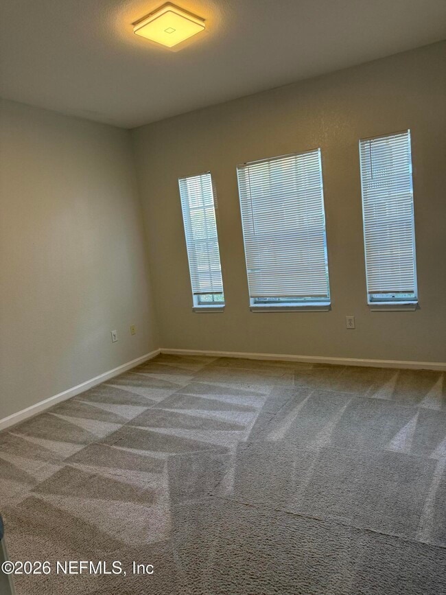 Building Photo - 10075 Gate Pkwy