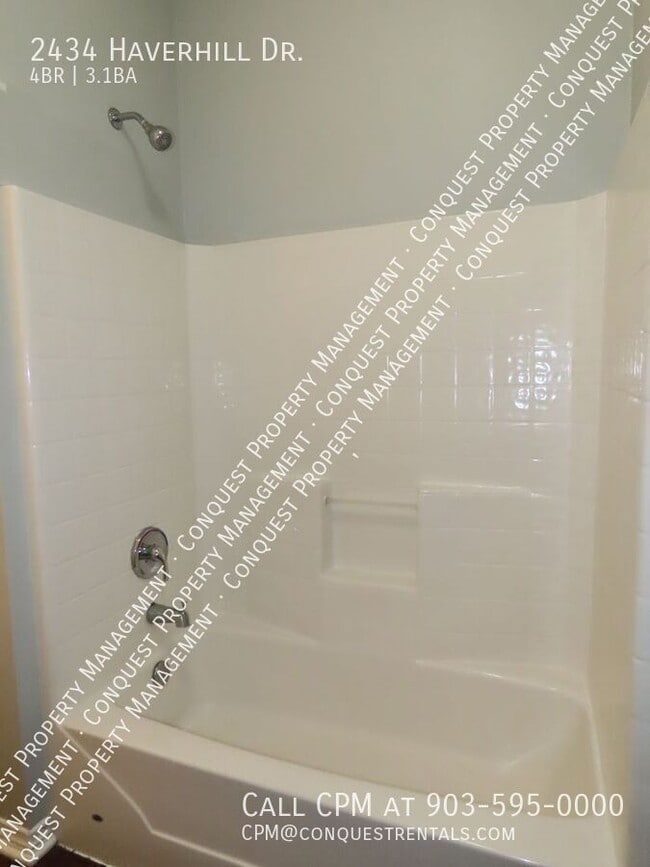 Building Photo - 2434 Haverhill Dr