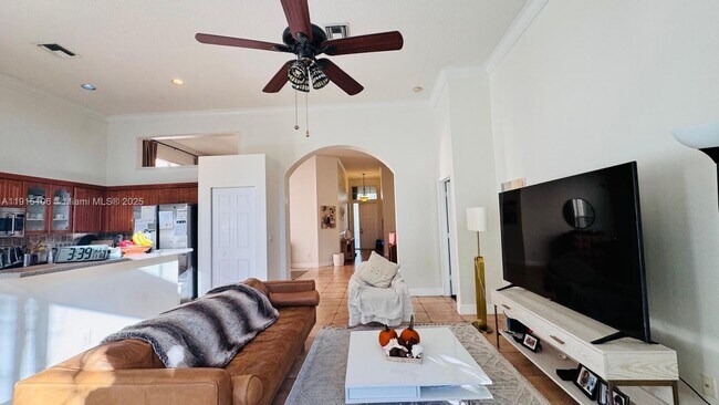 Building Photo - 7607 NW 70th Way