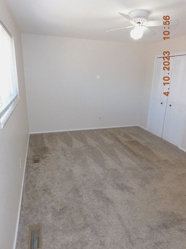 Building Photo - Welcome Home! Beautiful house in Littleton!