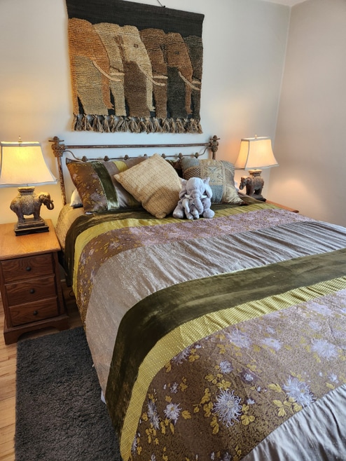 Building Photo - 204 E 3rd Ave