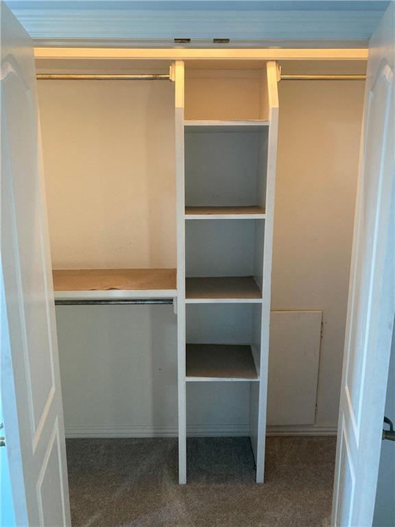 Building Photo - 420 E New Hope Rd