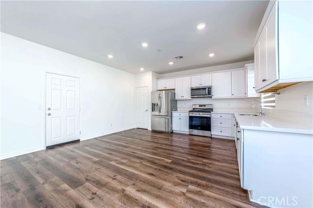 Building Photo - 9795 Ardisia St