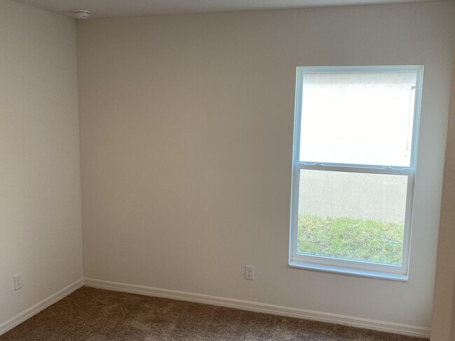 Building Photo - 5323 Entertainment Way