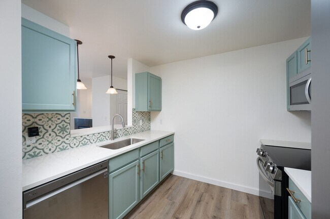 Building Photo - 4673 Bembrick St