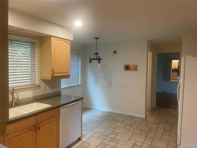 Building Photo - 7645 E Napa Pl