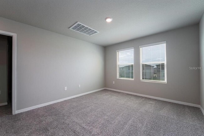 Building Photo - 5252 Sanders Oak Trl