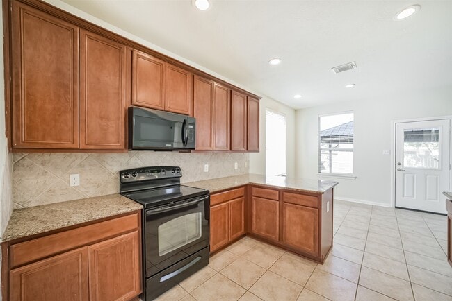 Building Photo - 25211 Whistling Pines Ct