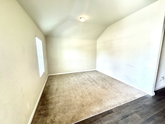 Building Photo - 5539 Pearl Valley