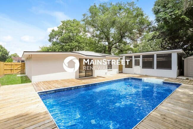 Building Photo - 3 Bedroom Pet-Friendly Home in TAMPA, FL w...