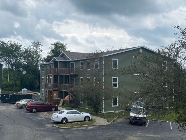 Building Photo - 3210 John Hinkle Pl