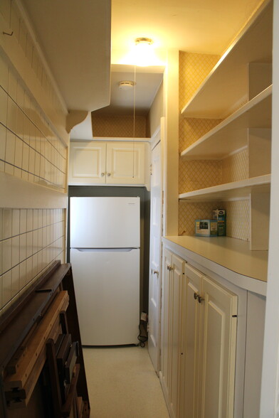 Pantry - 9 Willard Ave