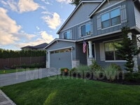 Building Photo - 9645 SE Jeanne Rd