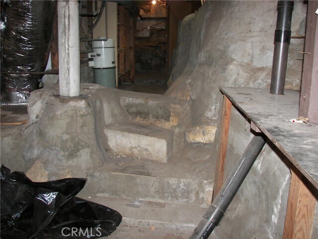 Building Photo - 21636 Sawpit Canyon Rd