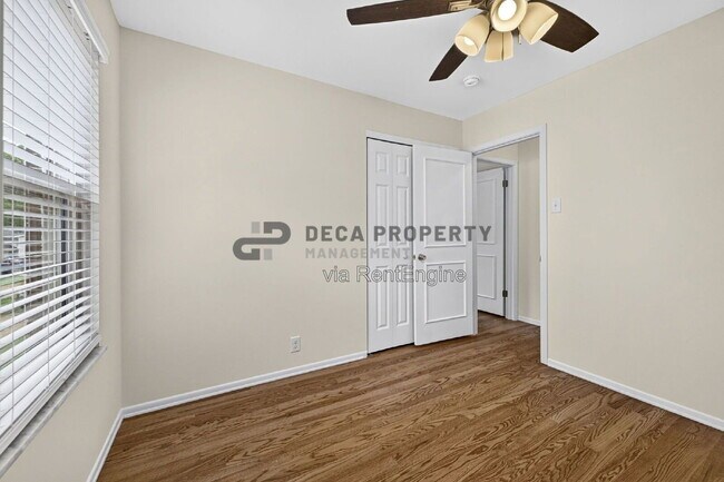 Building Photo - 10327 Dorenshire Ct