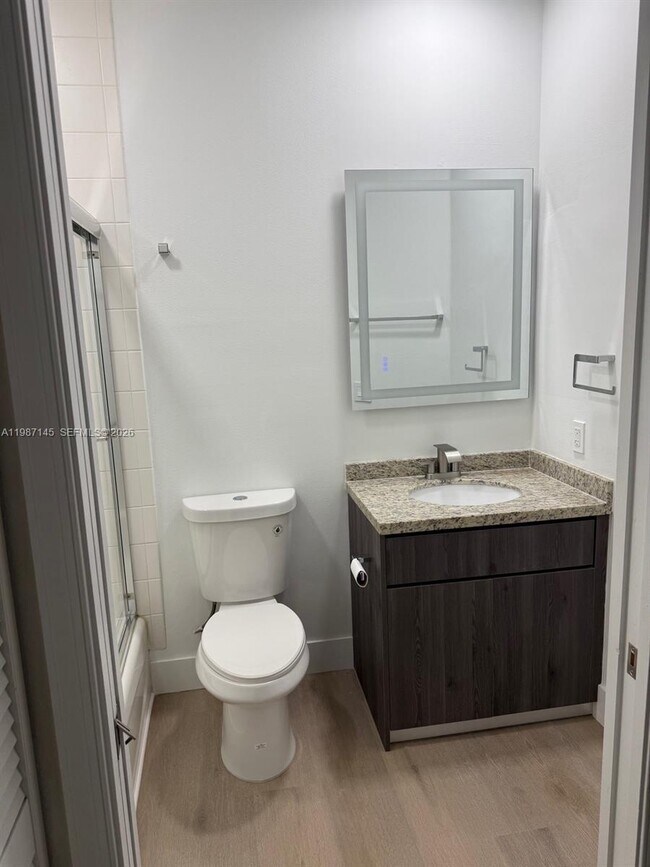 Building Photo - 1531 Passion Vine Cir