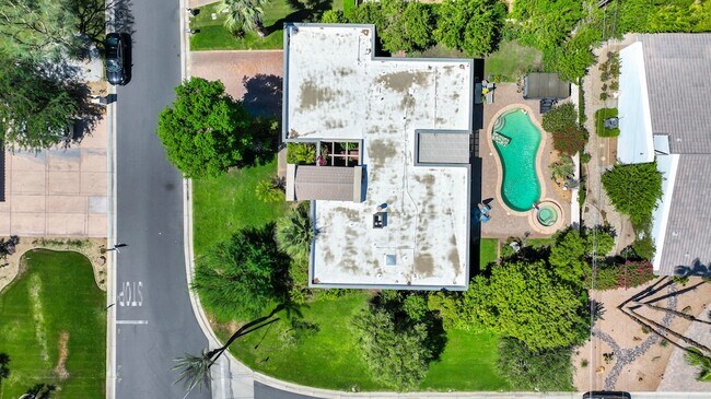 Building Photo - 78950 Starlight Ln