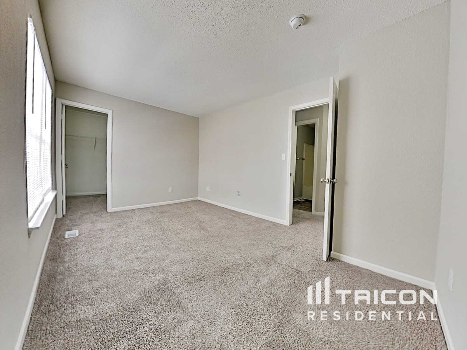 Building Photo - 4669 Driftwood Ln