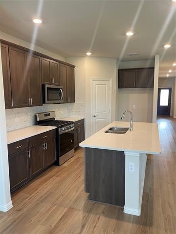 Building Photo - 6001 Pathfinder Trail