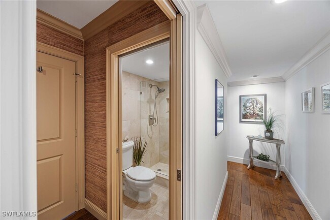 Building Photo - 4401 Gulf Shore Blvd N