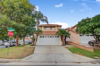 Building Photo - 7855 Green Crest Ct