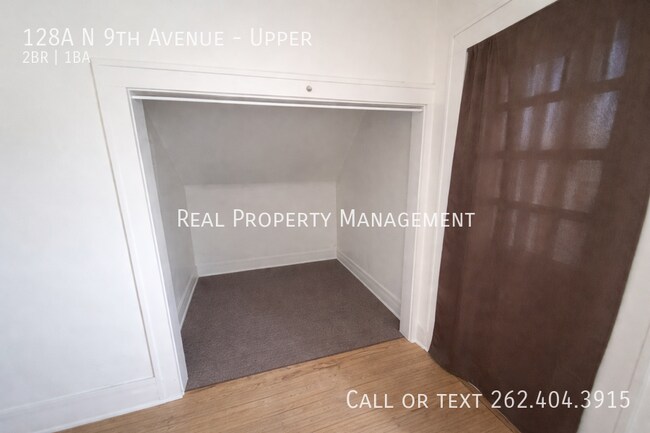 Building Photo - 128A N 9th Avenue-Upper