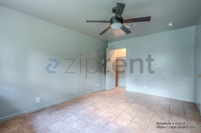 Building Photo - 7515 Carl Rd Ext