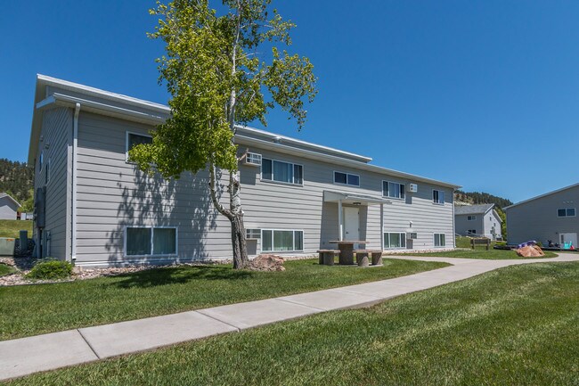 Building Photo - Butte Ridge Apartments