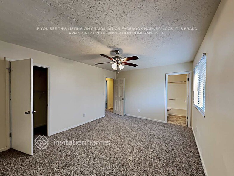 Building Photo - 939 Bermuda Ct