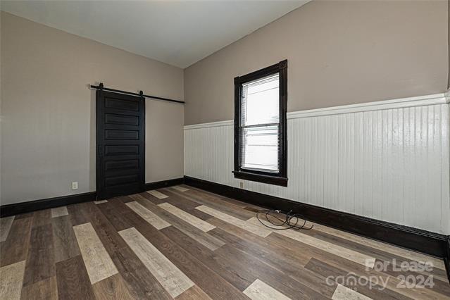 Building Photo - 1204 S Salisbury Ave