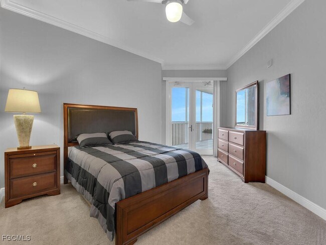 Building Photo - 2745 First St