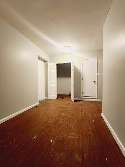 Building Photo - 78 Bergen Ave