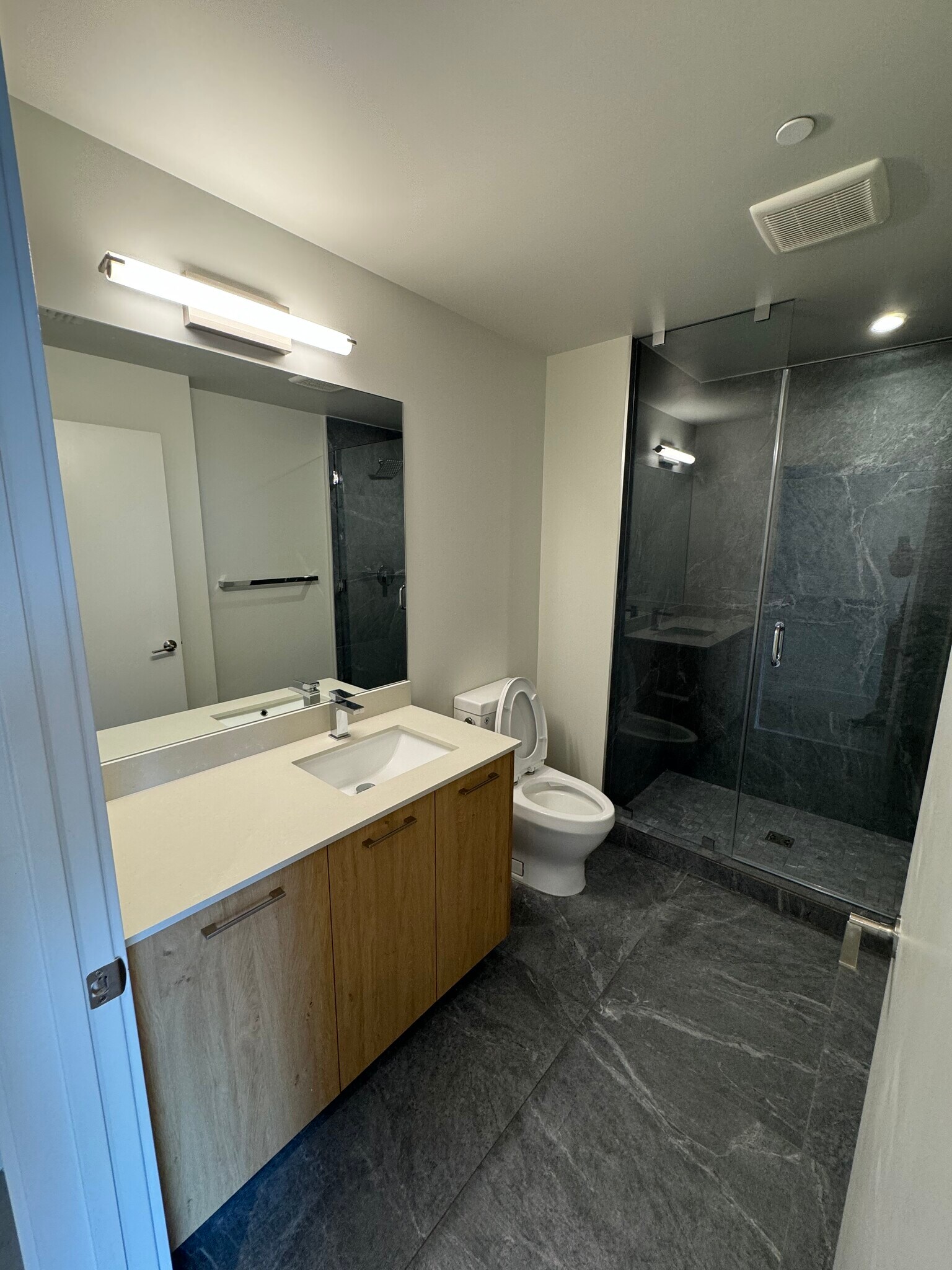 Building Photo - 267 NW 31st St