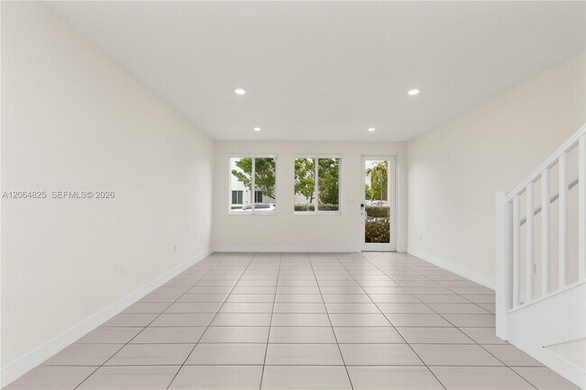 Building Photo - 6416 NW 102nd Ct