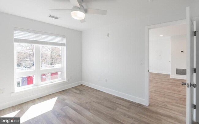 Building Photo - 1616 N Bailey St