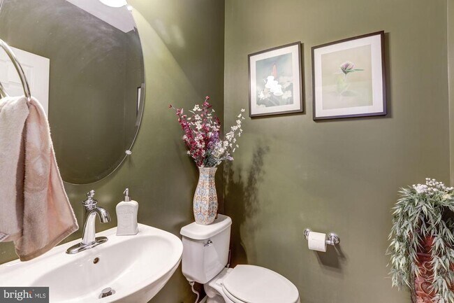 Building Photo - 43531 Heritage Gap Terrace