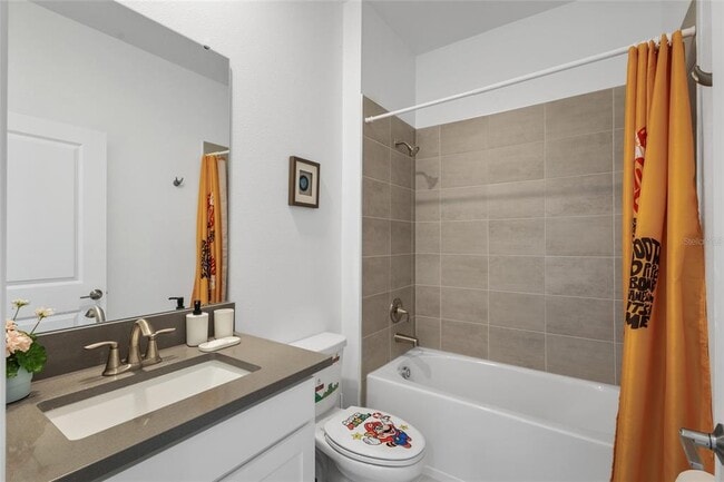 Building Photo - 8931 Takeaway Wy