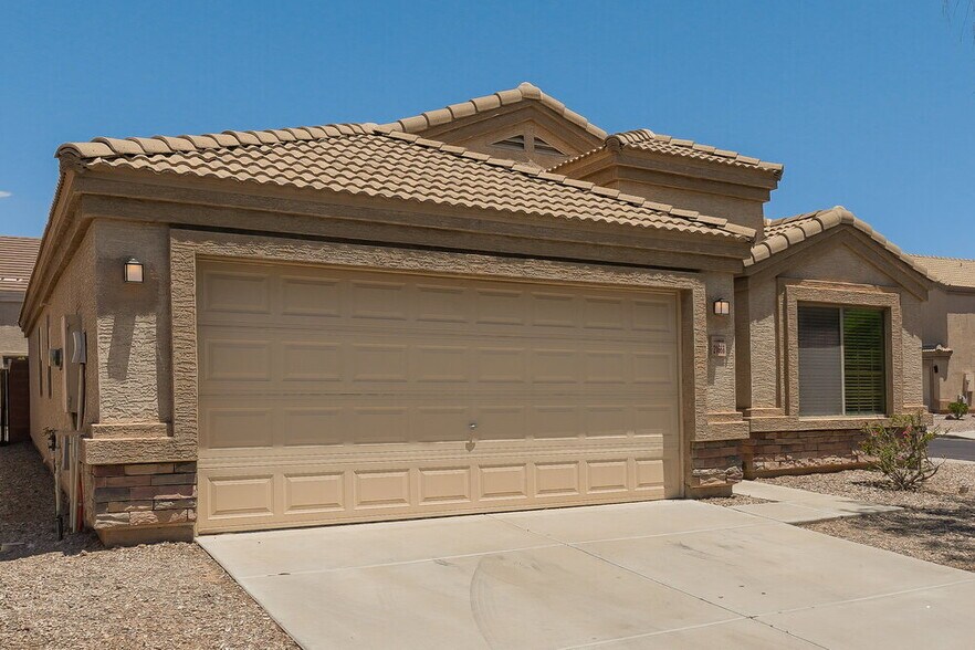 Building Photo - 21668 W Cocopah St
